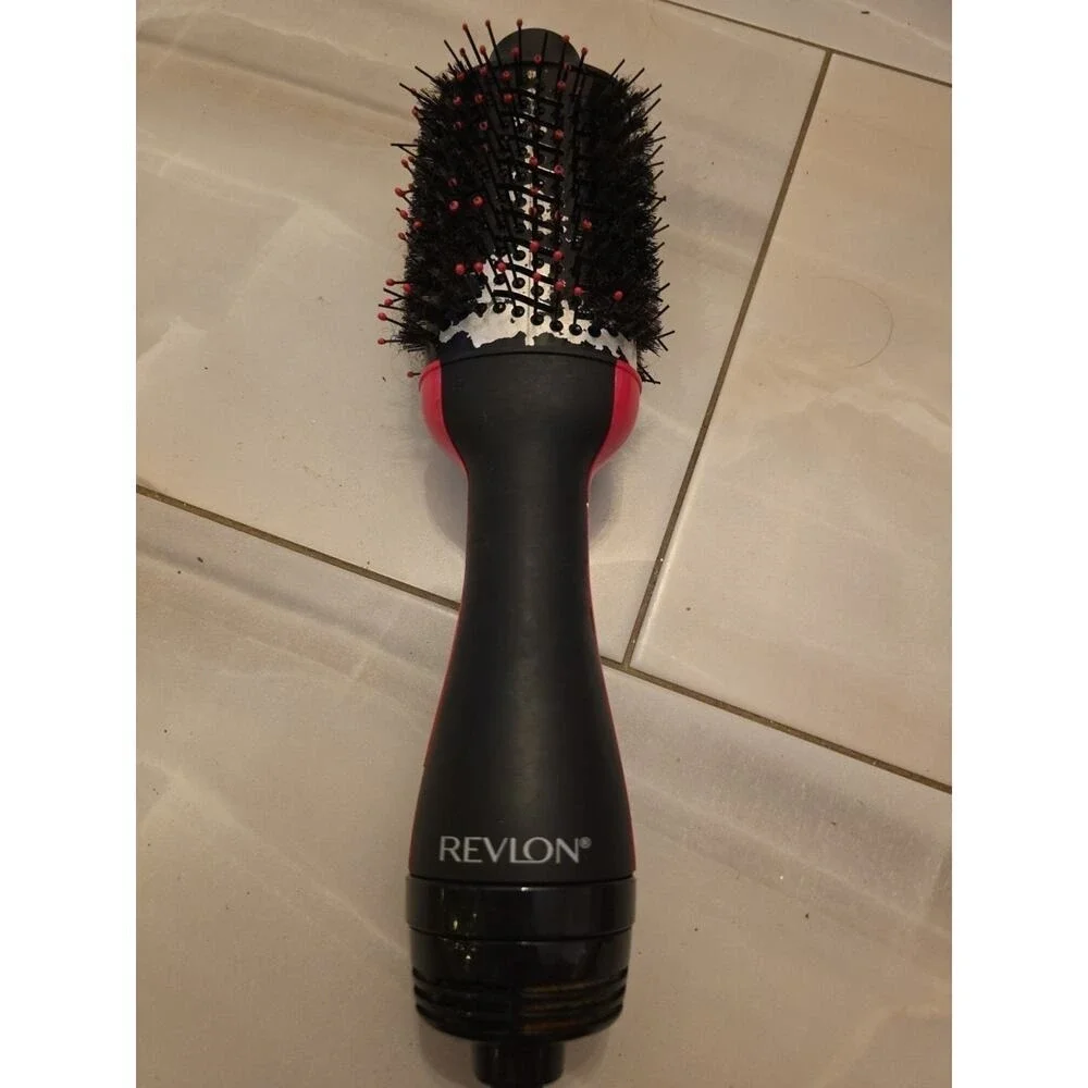 REVLON One-Step Hair Dryer‎ & Volumizer Titanium Max Edition RVDR5282 B3